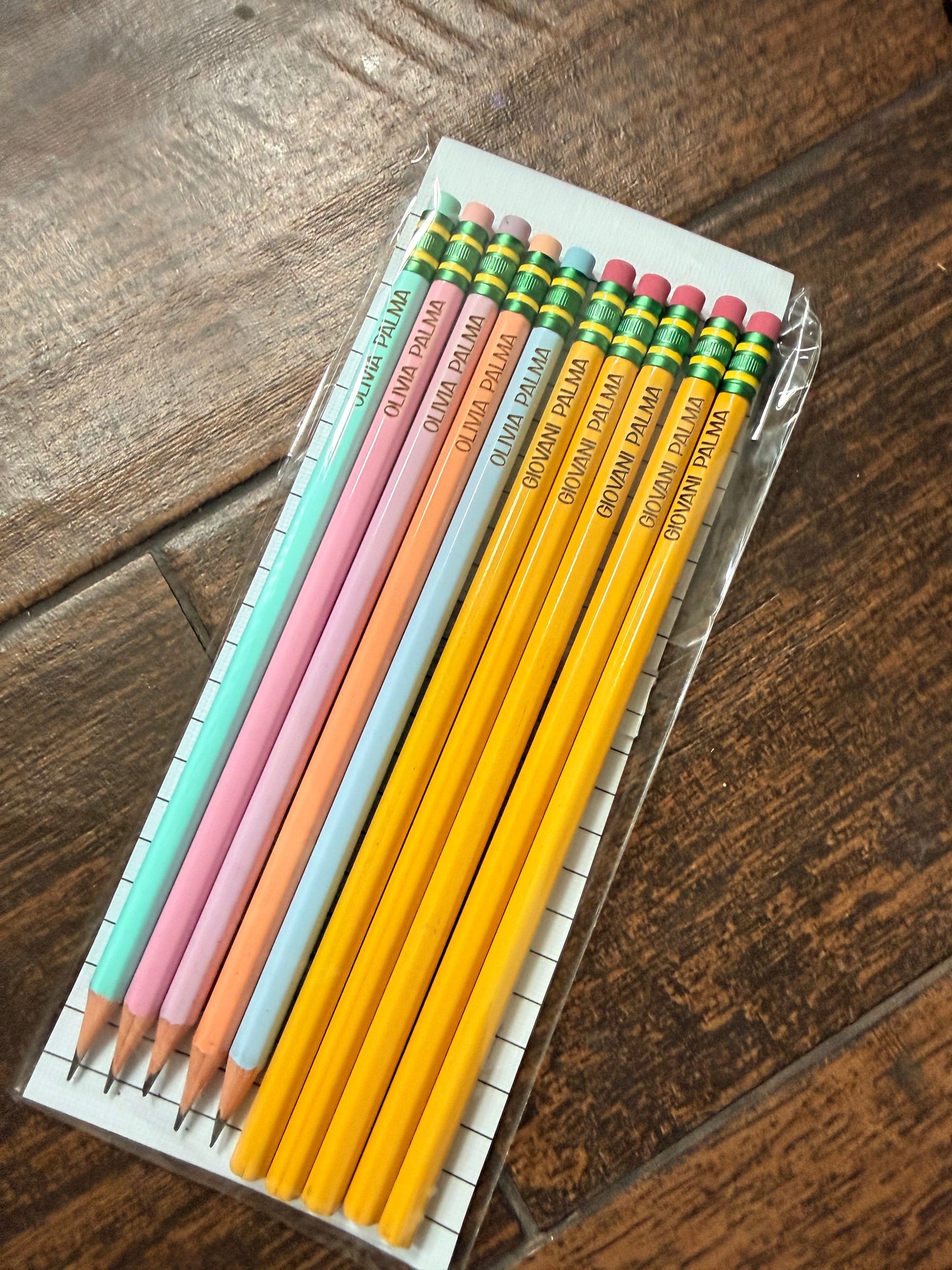 Engraved/Personalized Pencils x12